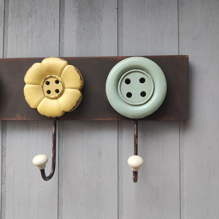 Knager med sjove knapper